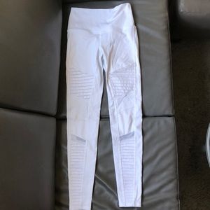 Alo Yoga white Motto Leggings